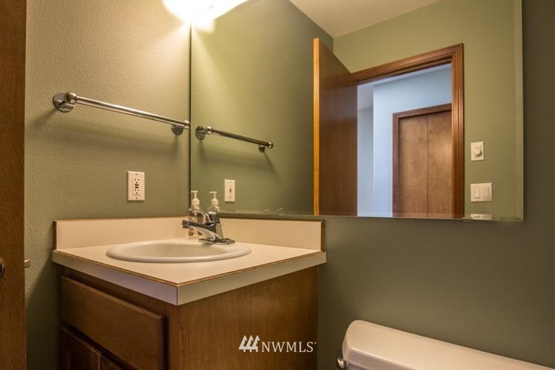 30 Henkes Road Sequim, WA 98382 - Photo 16 of 25