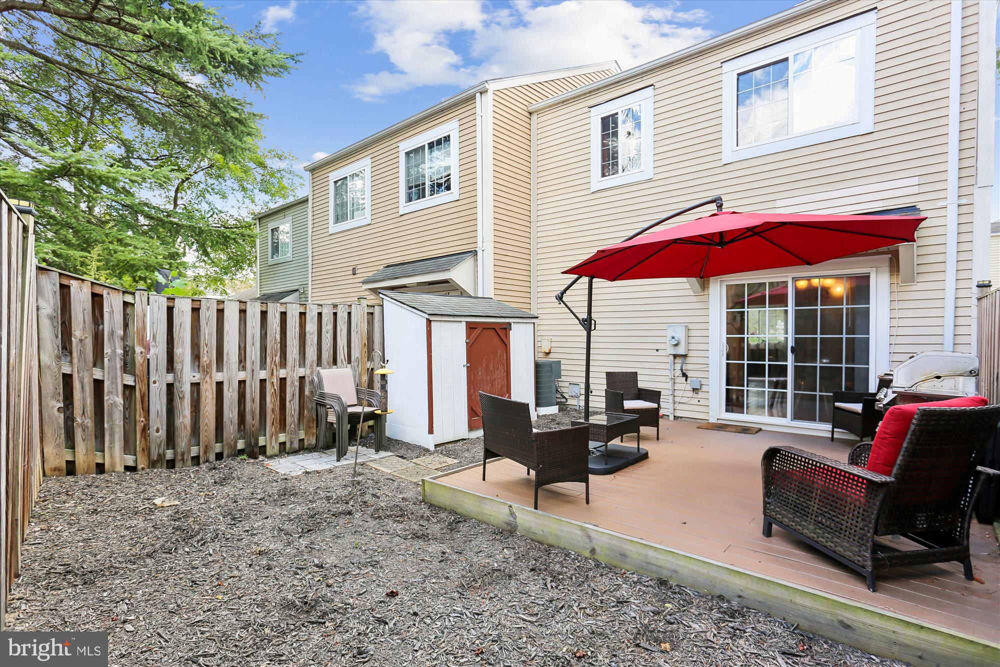 11407 Stoney Point Place Germantown, MD 20876 - Photo 26 of 85 Back Yard