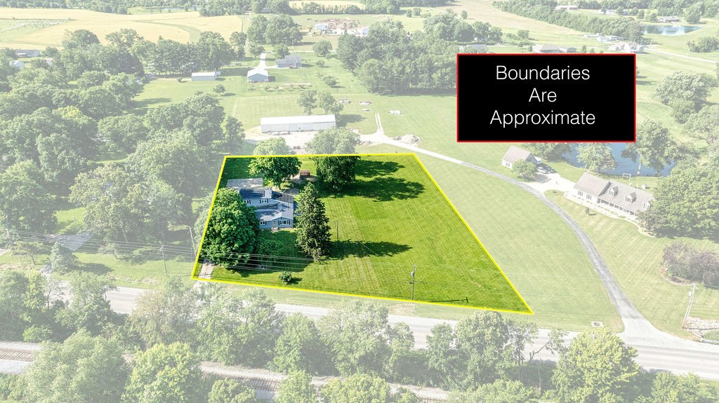 7475 Highway 36 Decatur, IL 62521 - Photo 1 of 43