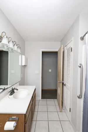 $250,000 | 1721 16th Street South, Moorhead, MN 56560