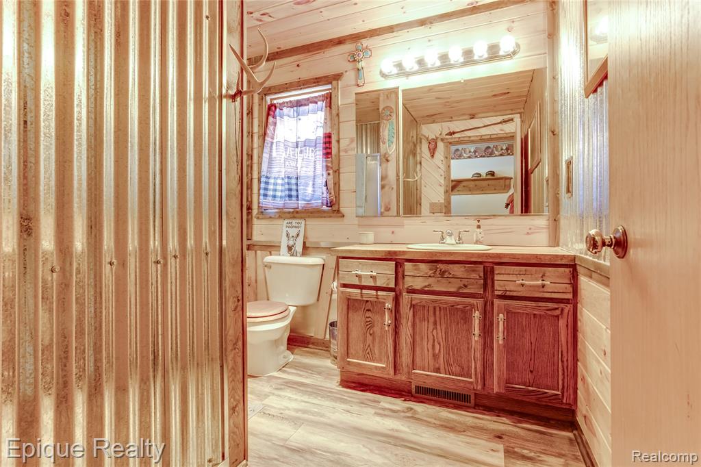 8662 Mason Road Yale, MI 48097 - Photo 5 of 39 Gallery Image 5