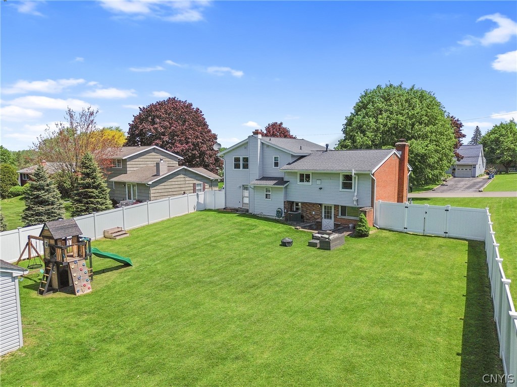 7 Devon Place Camillus, NY 13031 - Photo 36 of 43