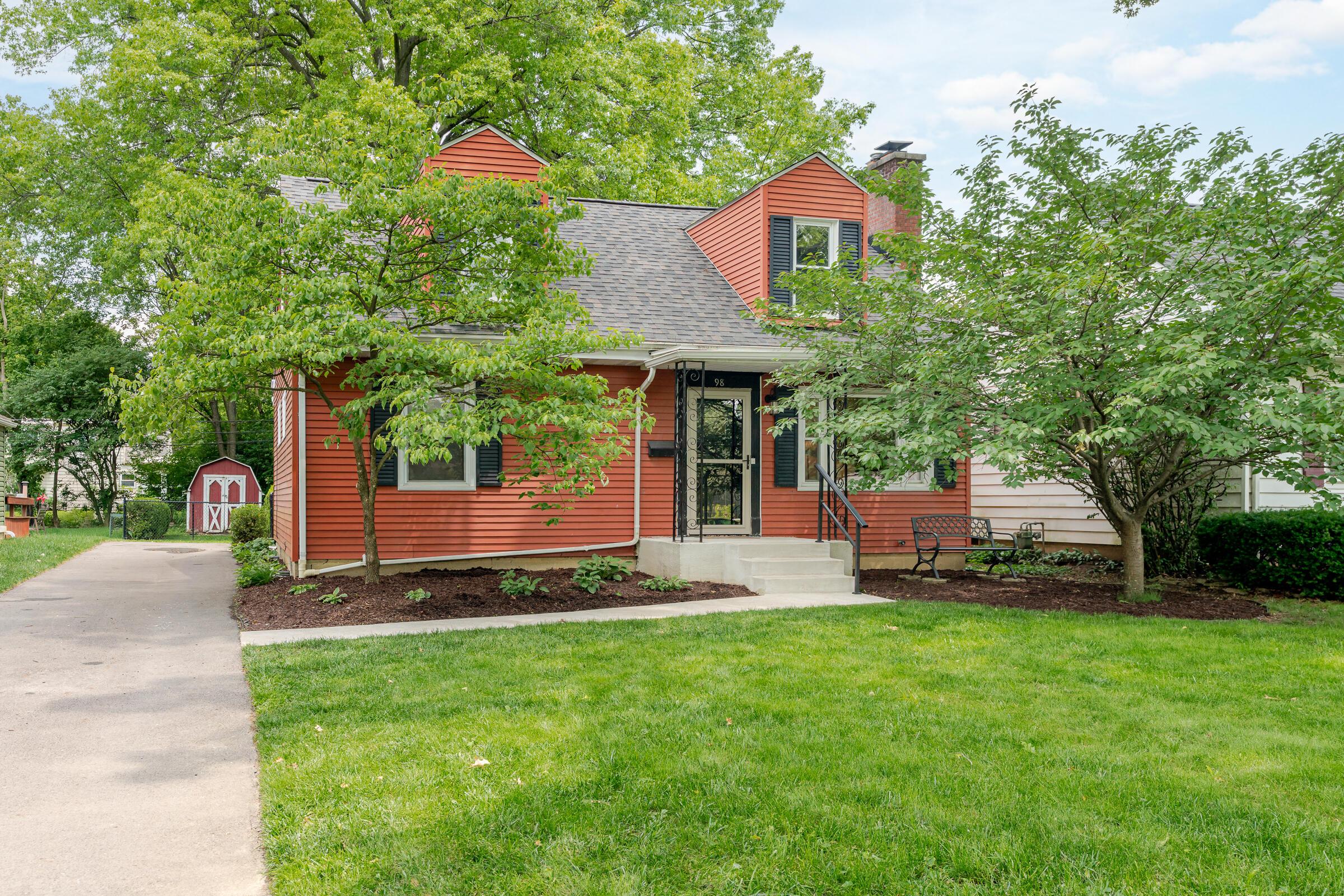 98 North Chesterfield Road Columbus, OH 43209 - Photo 1 of 36 98 N Chesterfield Rd-1