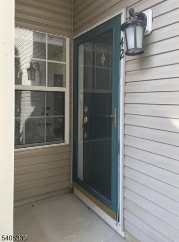 $3,100 | 42 Heatherwood Lane, Bedminster, NJ 07921