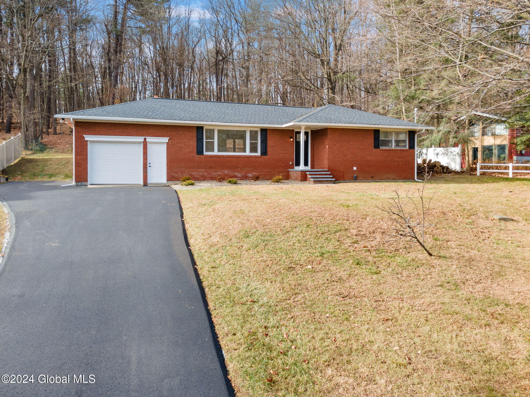 18 Denison Road Colonie, NY 12309 - Photo 1 of 42 1-18DenisonRd_01