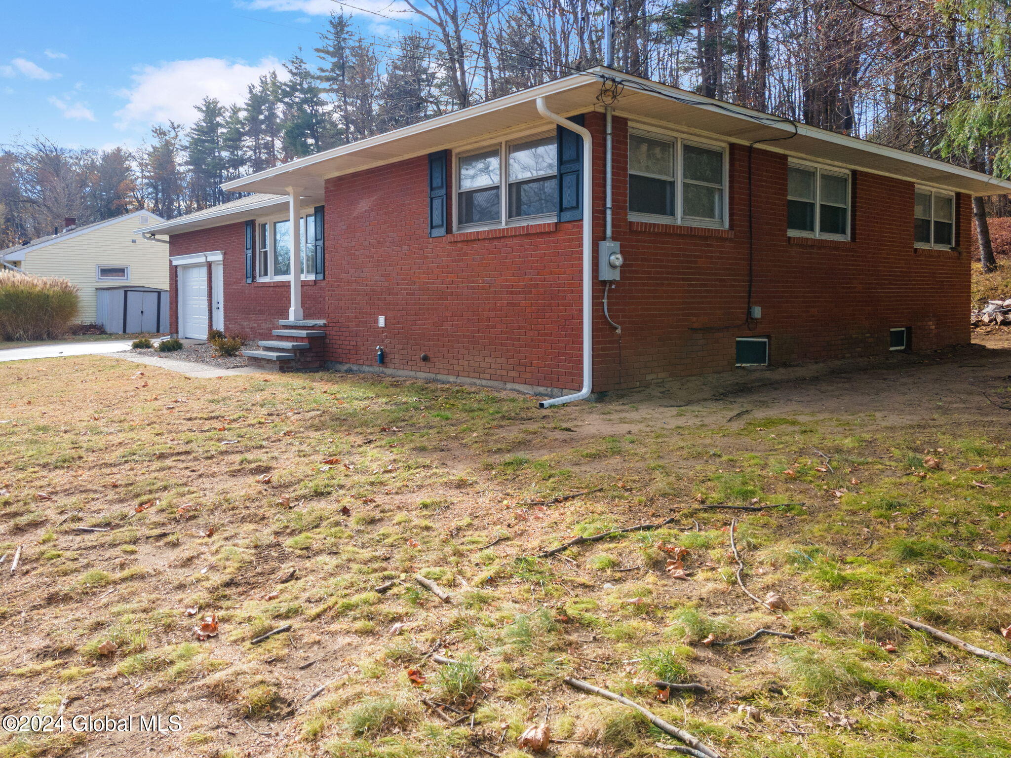 18 Denison Road Colonie, NY 12309 - Photo 35 of 42 36-18DenisonRd_36