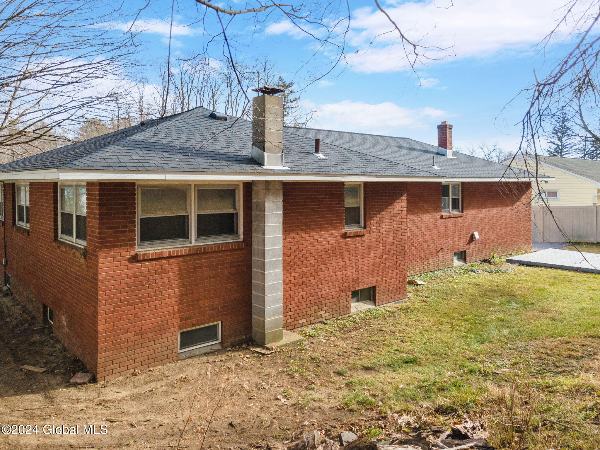 18 Denison Road Colonie, NY 12309 - Photo 36 of 42 37-18DenisonRd_37
