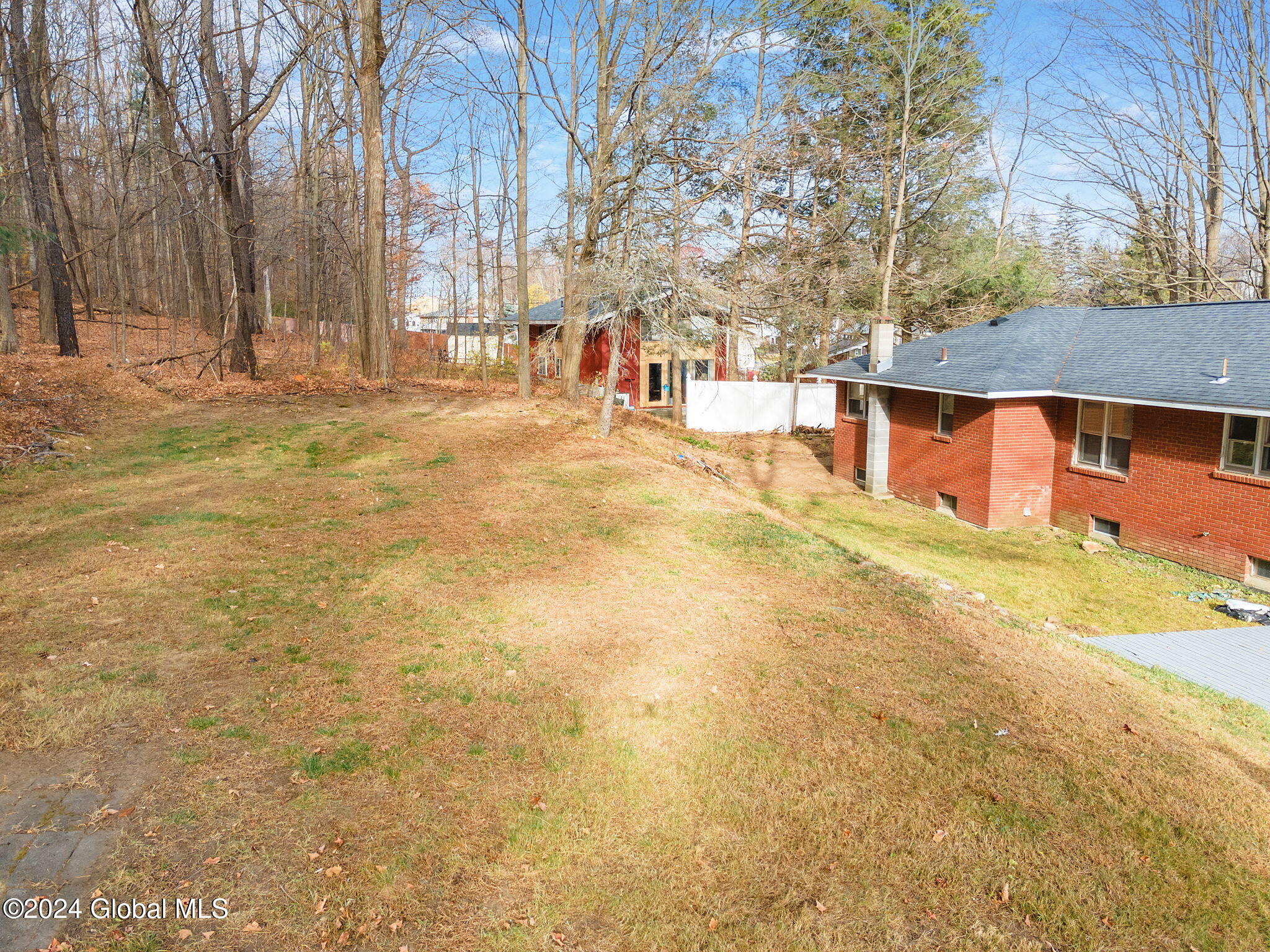18 Denison Road Colonie, NY 12309 - Photo 39 of 42 40-18DenisonRd_40