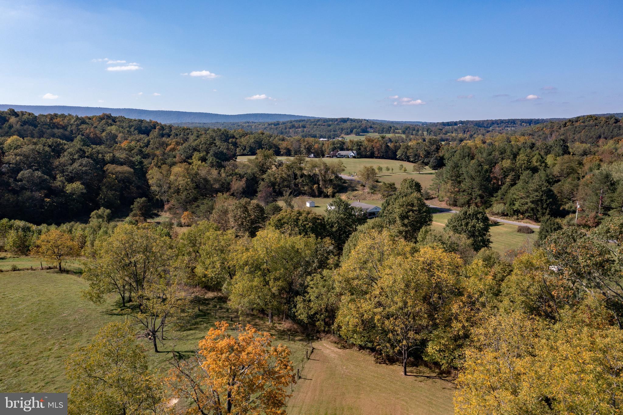 4942 Johnsons Mill Road Berkeley Springs, WV 25411 - Photo 24 of 99