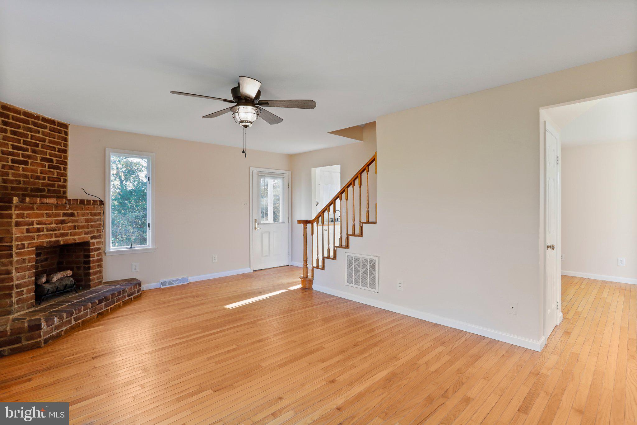 4942 Johnsons Mill Road Berkeley Springs, WV 25411 - Photo 61 of 99 Living Room