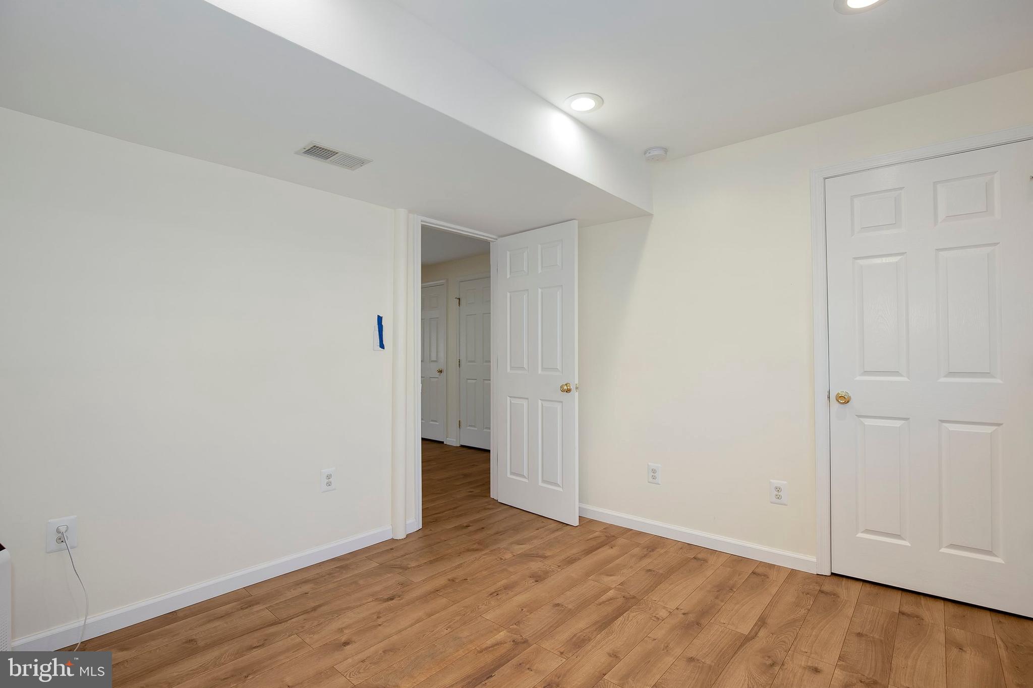 46582 Broadspear Terrace Sterling, VA 20165 - Photo 16 of 38