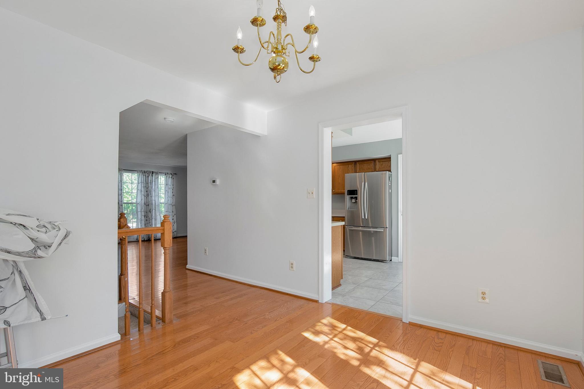 46582 Broadspear Terrace Sterling, VA 20165 - Photo 9 of 38