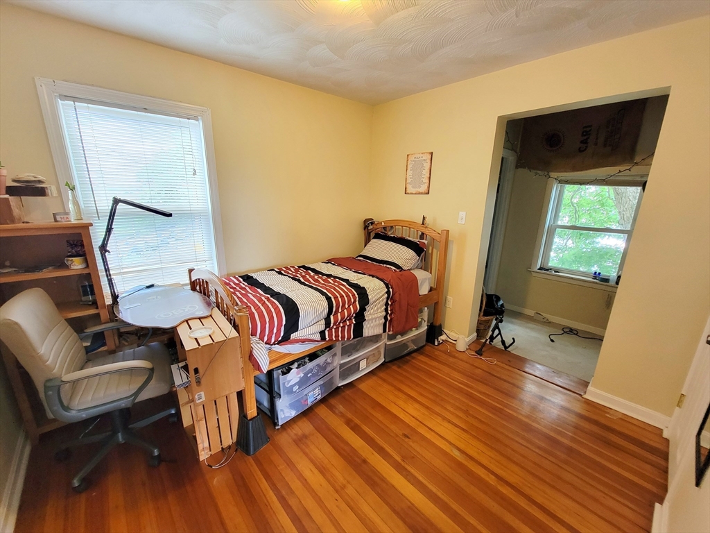 1096 North Shore Road, Unit 2 Revere, MA 02151 - Photo 3 of 7