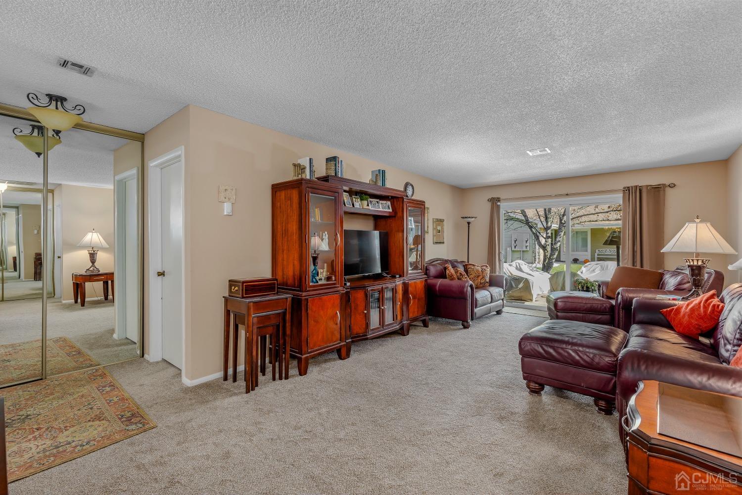 508 B Hazen Road Monroe Township, NJ 08831 - Photo 8 of 23