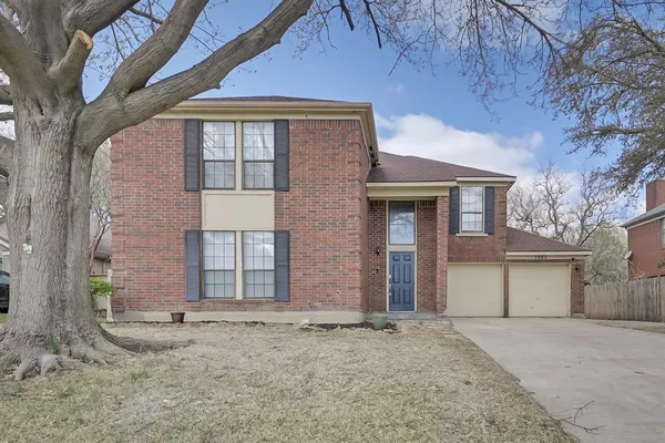 $2,525 | 1521 Stratford Drive, Mansfield, TX 76063