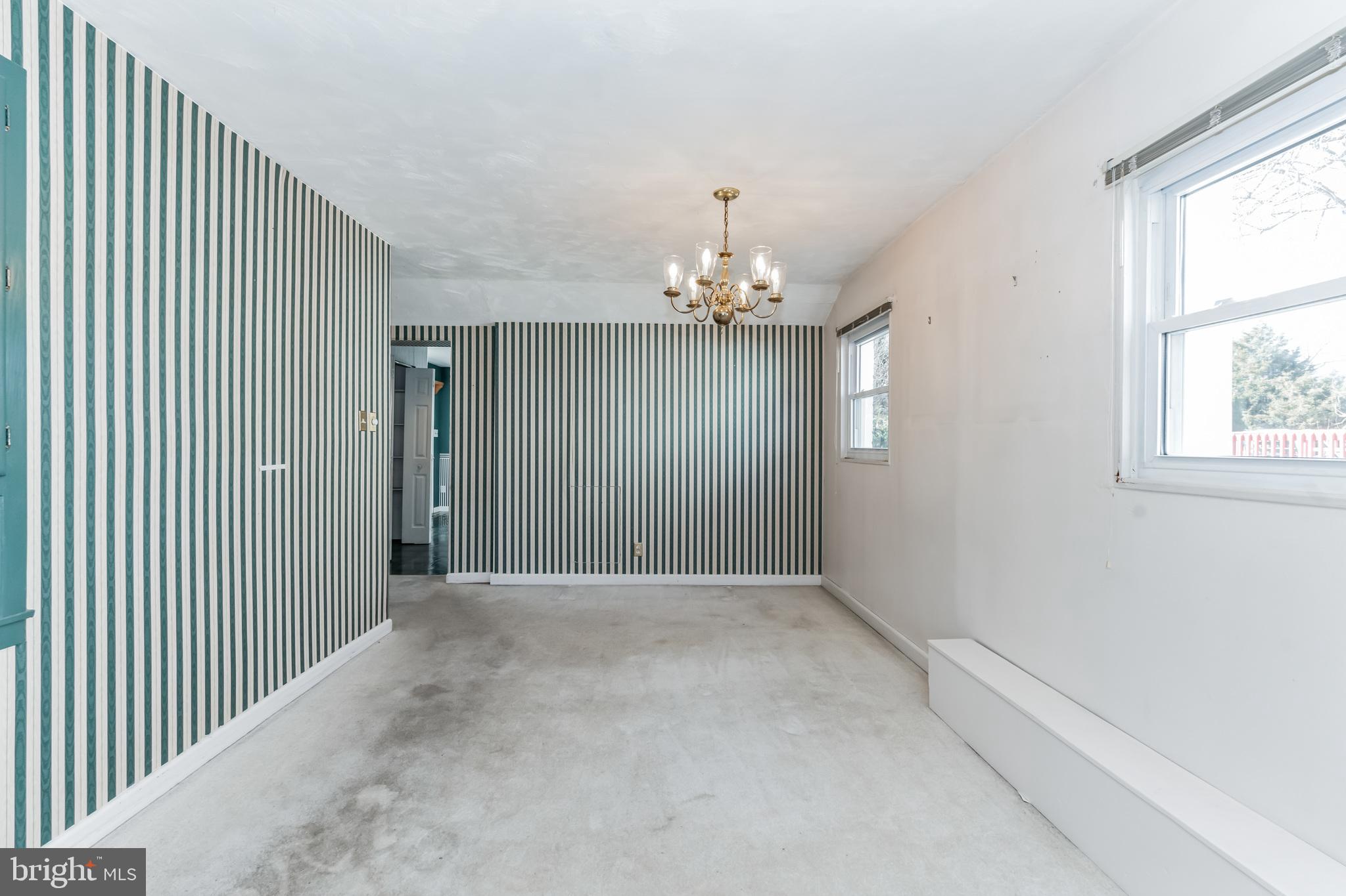 12812 Holdridge Road Silver Spring, MD 20906 - Photo 6 of 30 Dining room