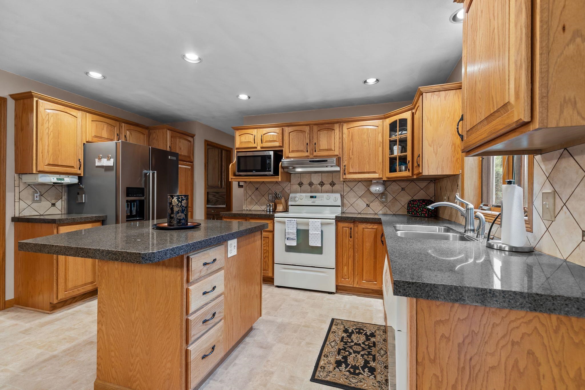 4224 Terraview Drive Appleton, WI 54913 - Photo 15 of 54 Gallery Image 15
