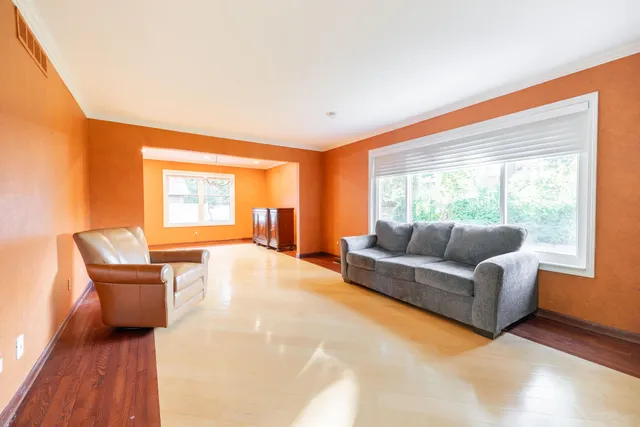 $499,900 | 26036 Parke Lane, Grosse Ile, MI 48138