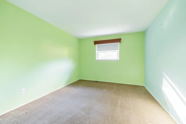 $499,900 | 26036 Parke Lane, Grosse Ile, MI 48138