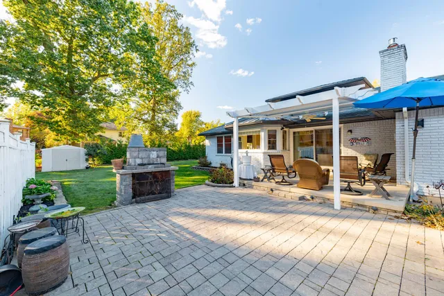 $499,900 | 26036 Parke Lane, Grosse Ile, MI 48138