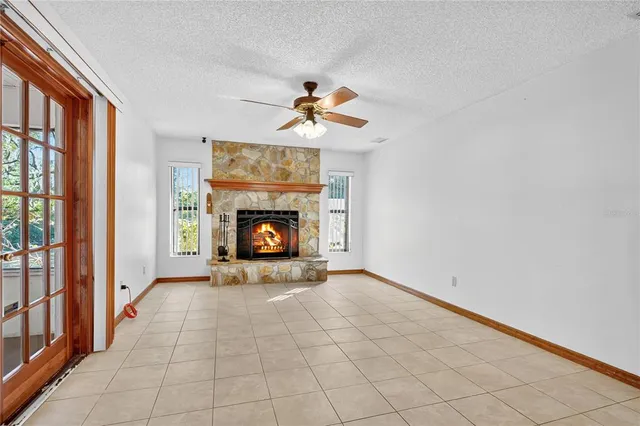 $299,900 | 912 Sylva Avenue, Orange City, FL 32763