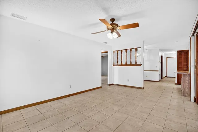 $299,900 | 912 Sylva Avenue, Orange City, FL 32763