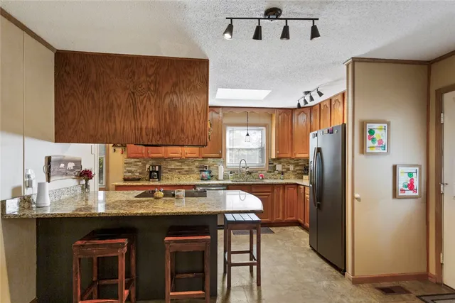 $549,900 | 130 Greenbrier Road, Salem, SC 29676