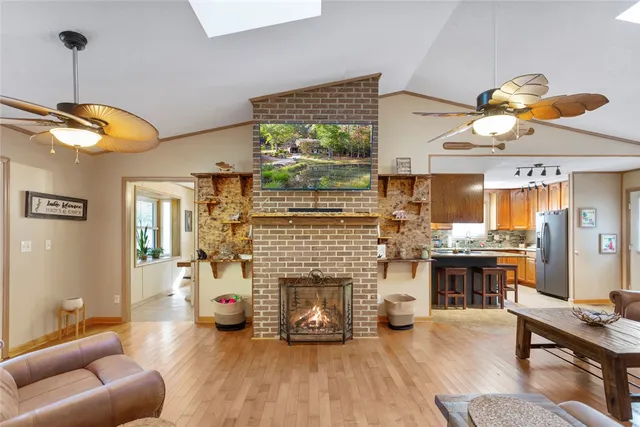 $549,900 | 130 Greenbrier Road, Salem, SC 29676