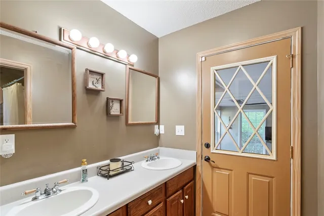 $549,900 | 130 Greenbrier Road, Salem, SC 29676