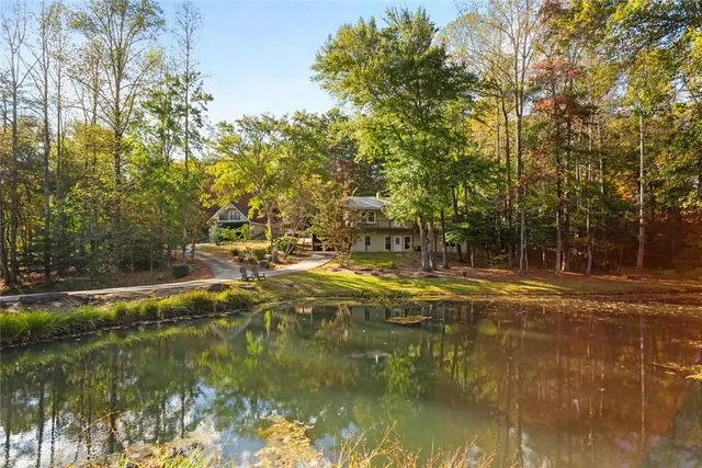 $549,900 | 130 Greenbrier Road, Salem, SC 29676