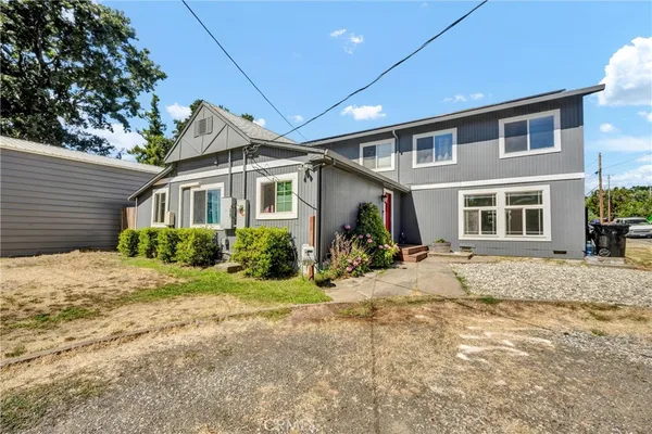 $419,900 | 1025 Armstrong Street, Lakeport, CA 95453