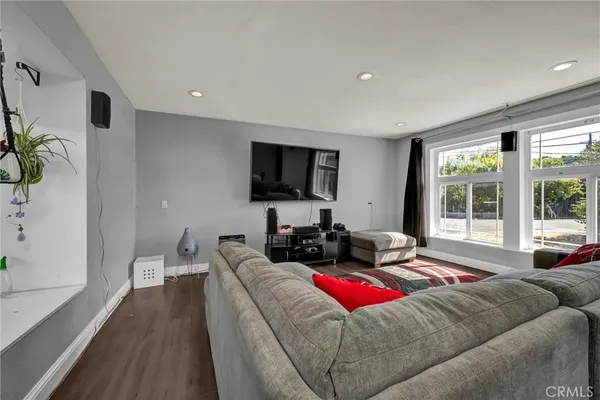 $419,900 | 1025 Armstrong Street, Lakeport, CA 95453