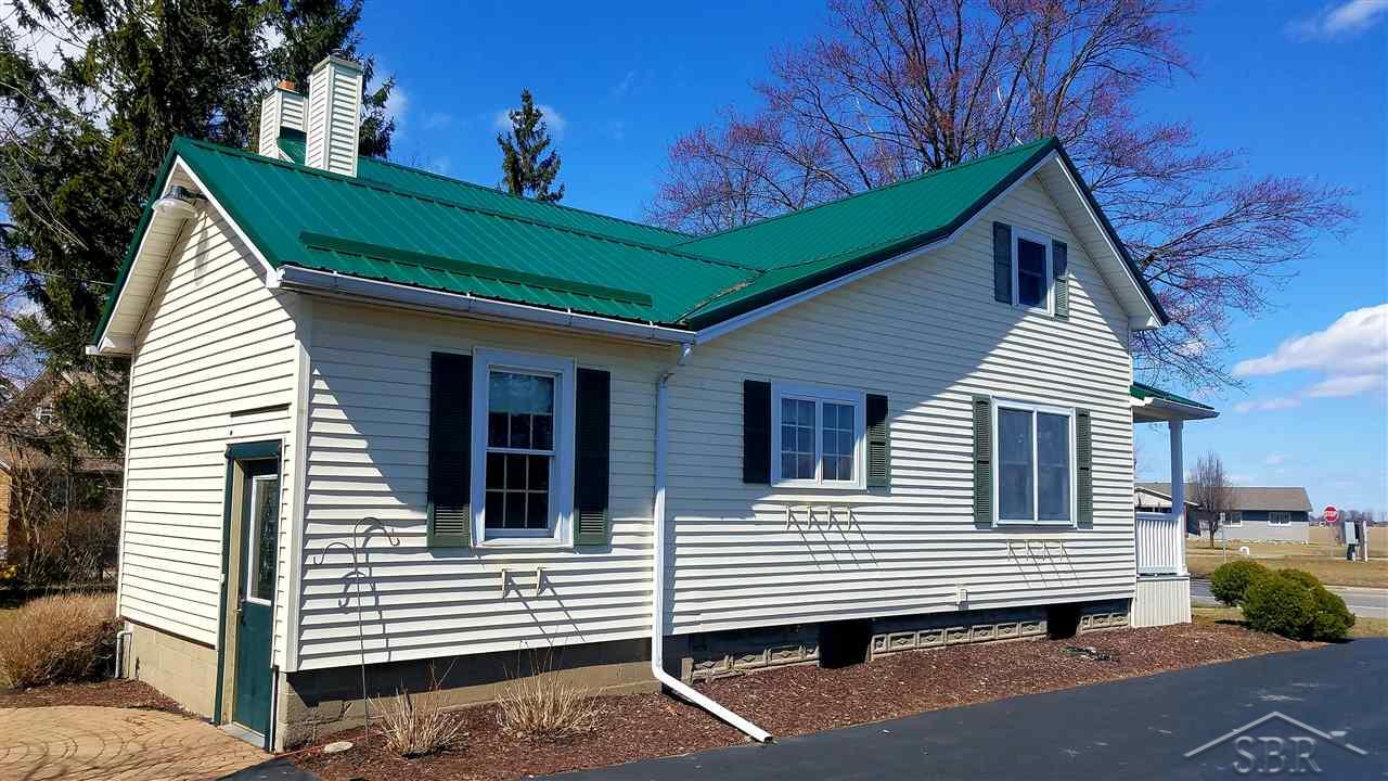 9275 West Saginaw Road Reese, MI 48757 - Photo 3 of 30