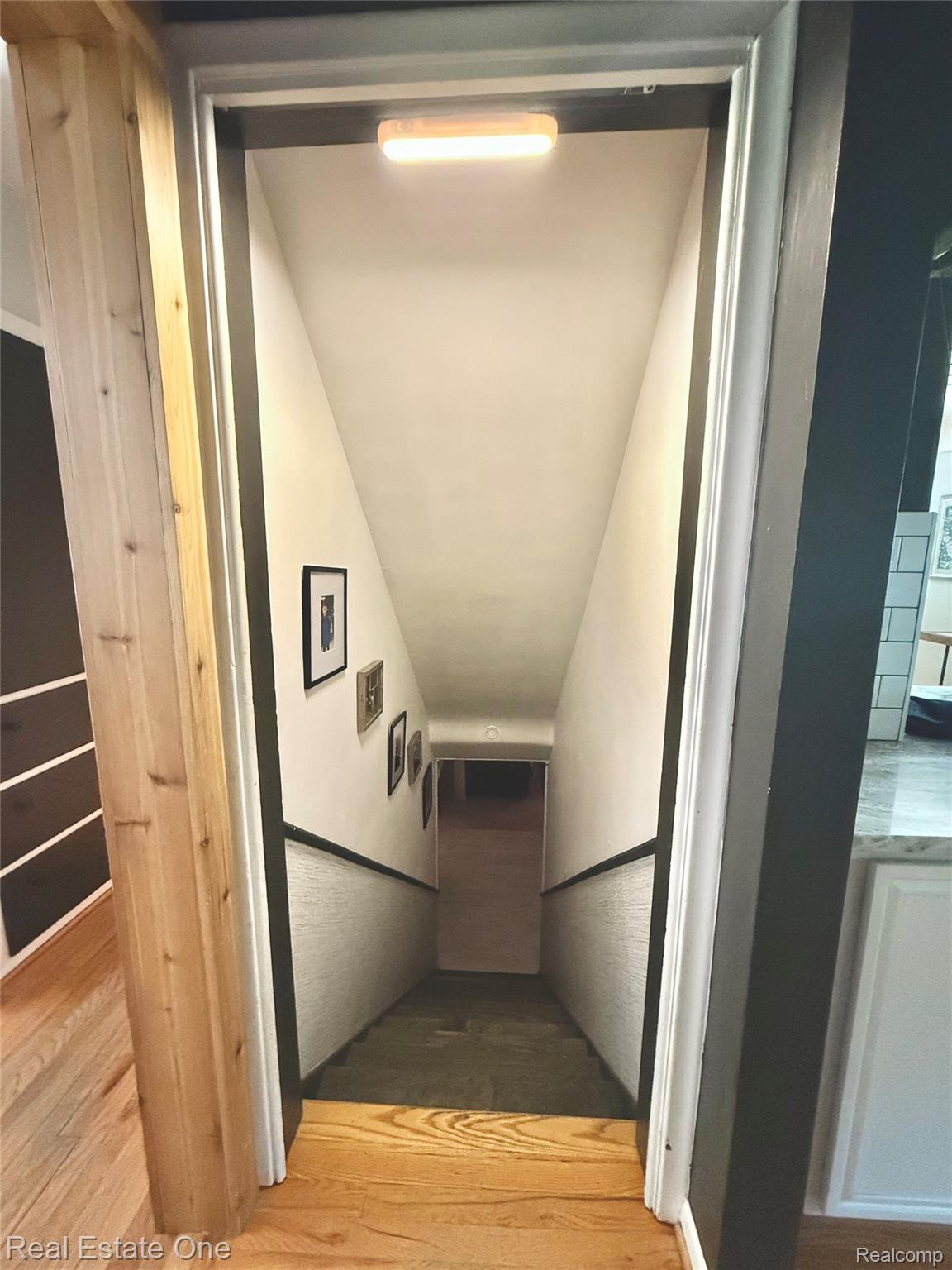 2189 Devonshire Road Bloomfield Hills, MI 48302 - Photo 31 of 50 Let's take a look at the gorgeous basement.