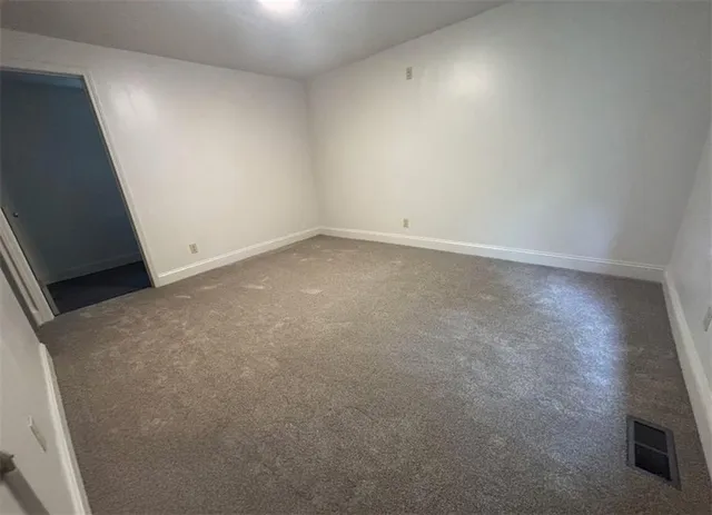 $224,000 | 809 Seneca Street, Leavenworth, KS 66048