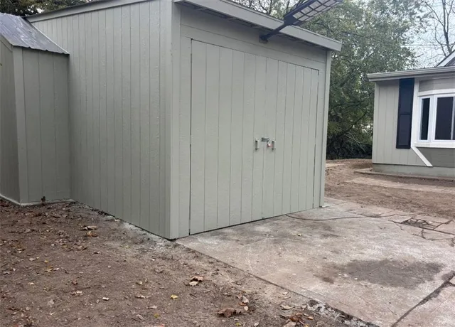 $224,000 | 809 Seneca Street, Leavenworth, KS 66048