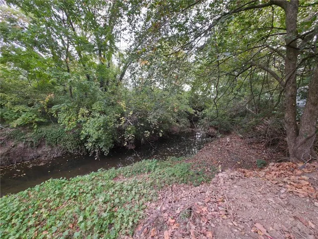 $224,000 | 809 Seneca Street, Leavenworth, KS 66048