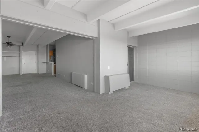 an empty room with a empty space