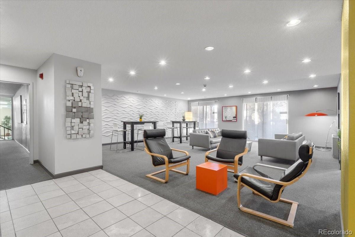 1888 South Jackson Street, Unit 604 Denver, CO 80210 - Photo 19 of 30 a living room with furniture