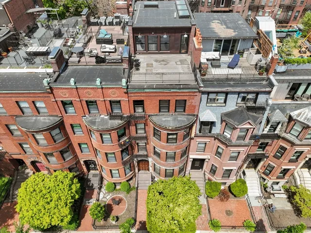 $2,800,000 | 393 Marlborough Street, Unit 8, Boston, MA 02115