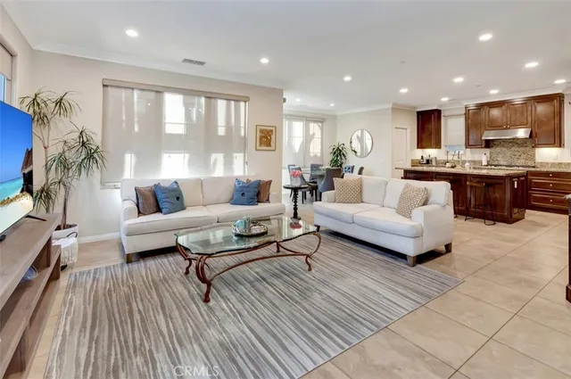 $5,400 | 67 Hanging Garden, Irvine, CA 92620