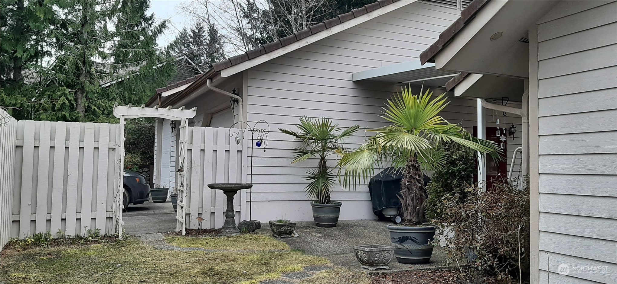 831 East Old Ranch Road Allyn, WA 98524 - Photo 3 of 13 Gallery Image 3