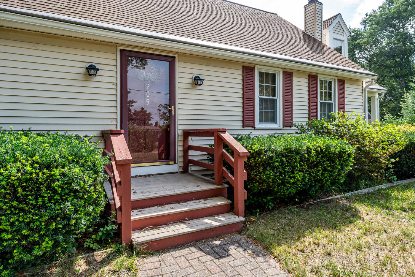205 Wheeler Road Mashpee, MA 02649 - Photo 3 of 37 front4