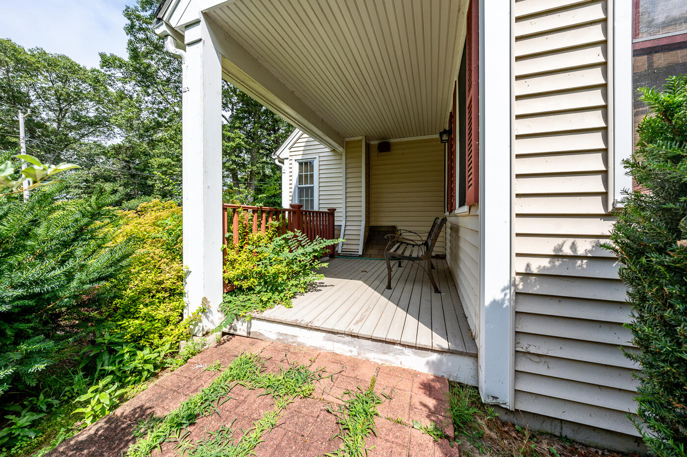 205 Wheeler Road Mashpee, MA 02649 - Photo 5 of 37 front5