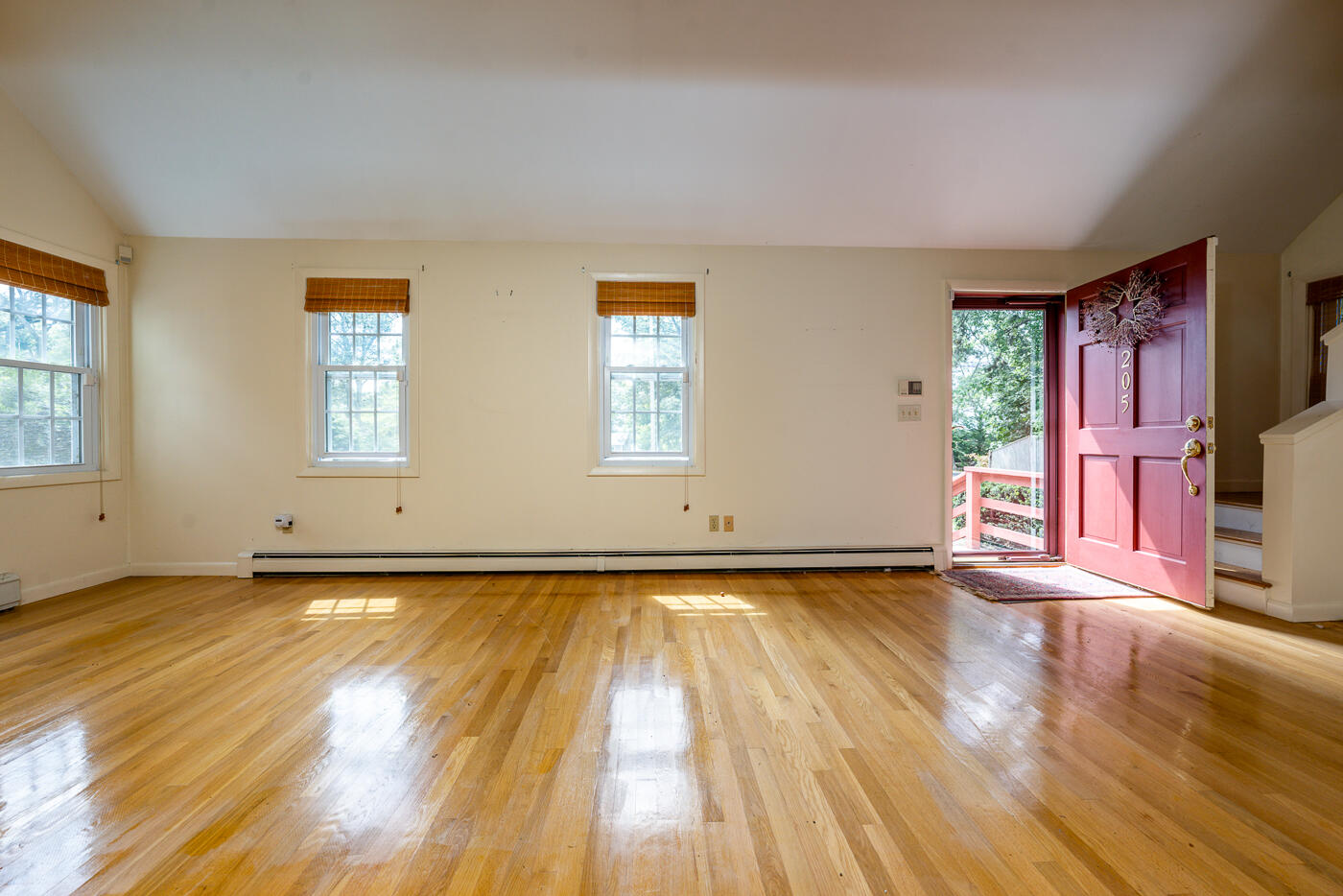 205 Wheeler Road Mashpee, MA 02649 - Photo 8 of 37 livroom1