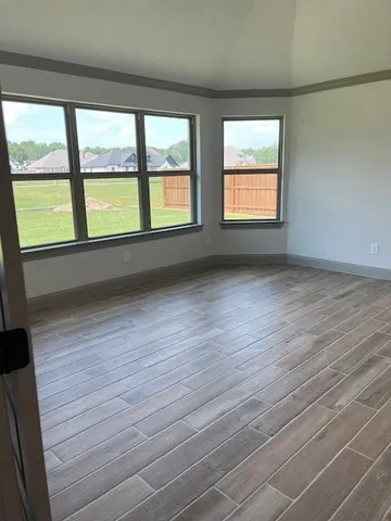 $446,990 | 906 Maxine Drive, Athens, TX 75751