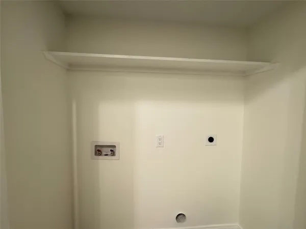 $1,800 | 2100 Tanglewilde Street, Unit 626, Houston, TX 77063
