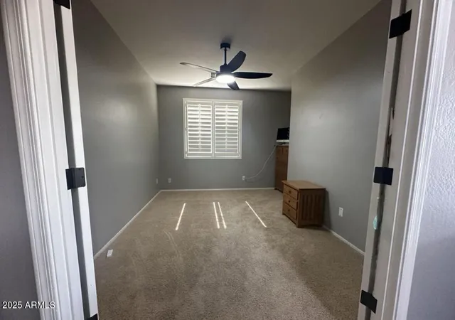 a view of empty room with window