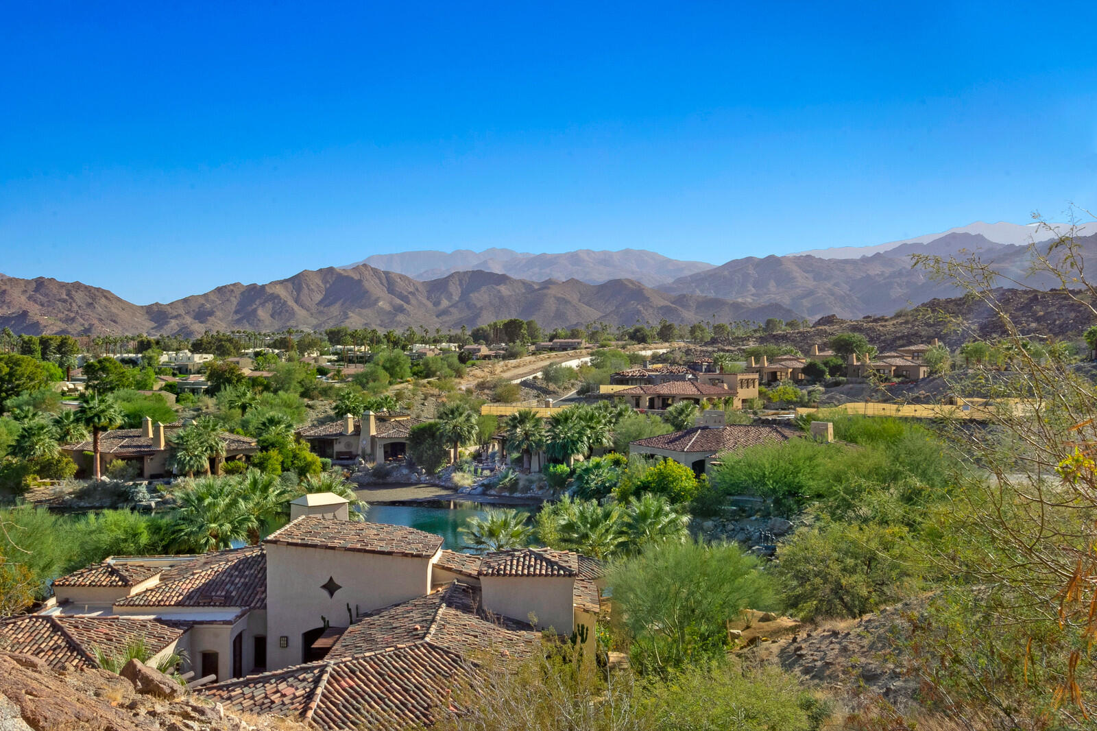 48315 North Ridge Trail Palm Desert, CA 92260 - Photo 5 of 9 Stone Eagle MLS lake roof tops
