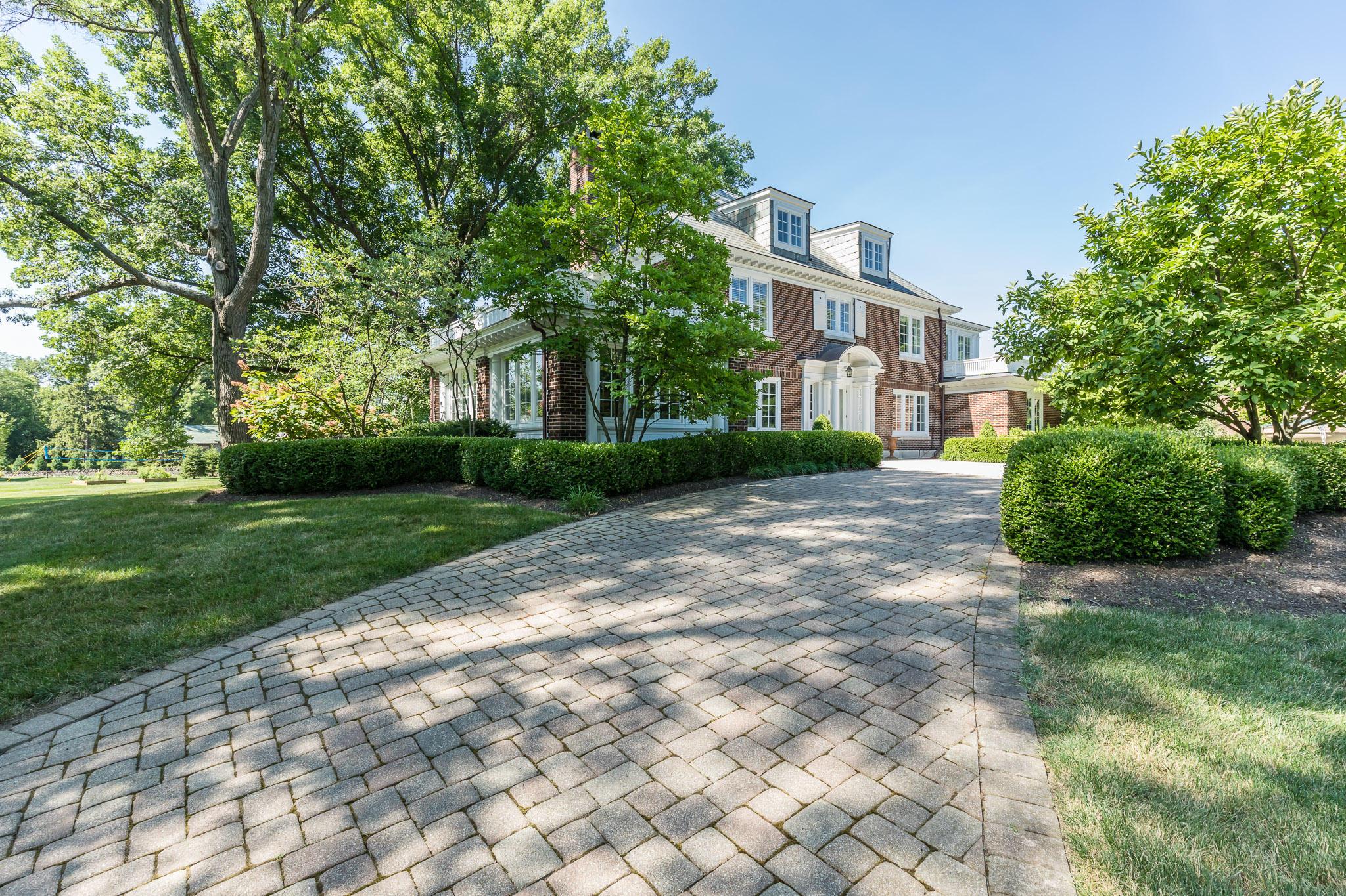 1981 Tremont Road Columbus, OH 43212 - Photo 4 of 73